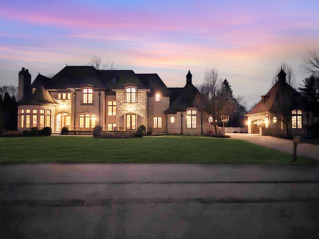 French Provincial Masterpiece A Haven of Quality and Elegance in Illinois Offered at 3595000 61