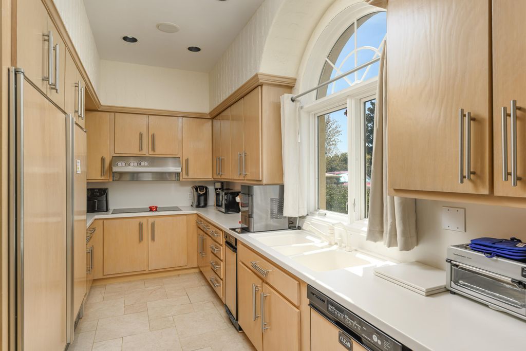 Heavenly Views The Windy Hill Estate A Tennessee Treasure Offered at 12 Million 58