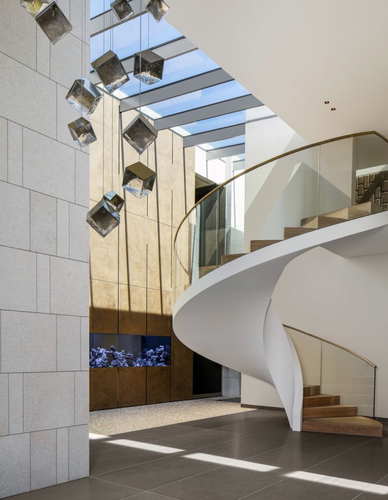 House Flanders Modern house in wooded landscape by SAOTA 23