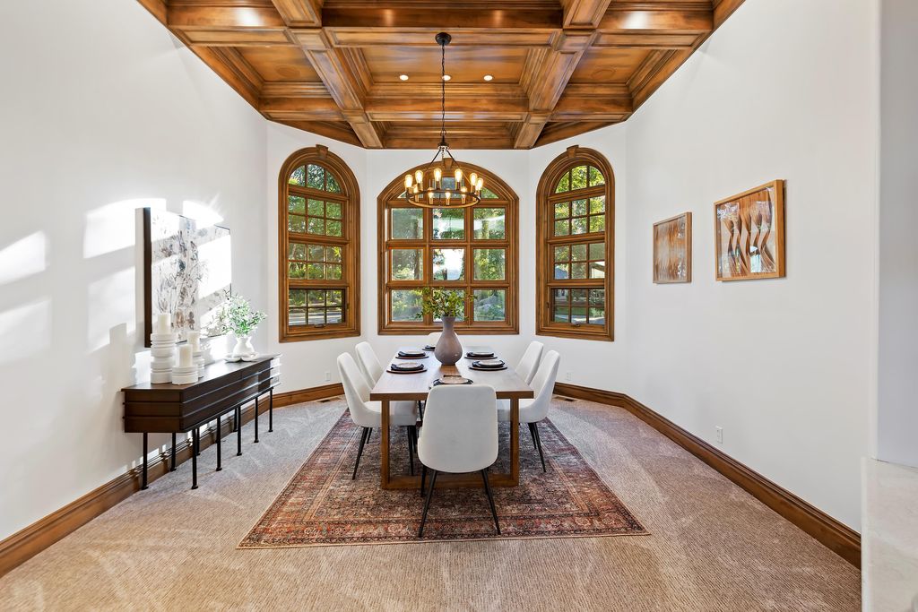 Idyllic Waterfront Retreat Stunning Views of Lake and Mountains in Idaho Offered at 4.125 Million 5