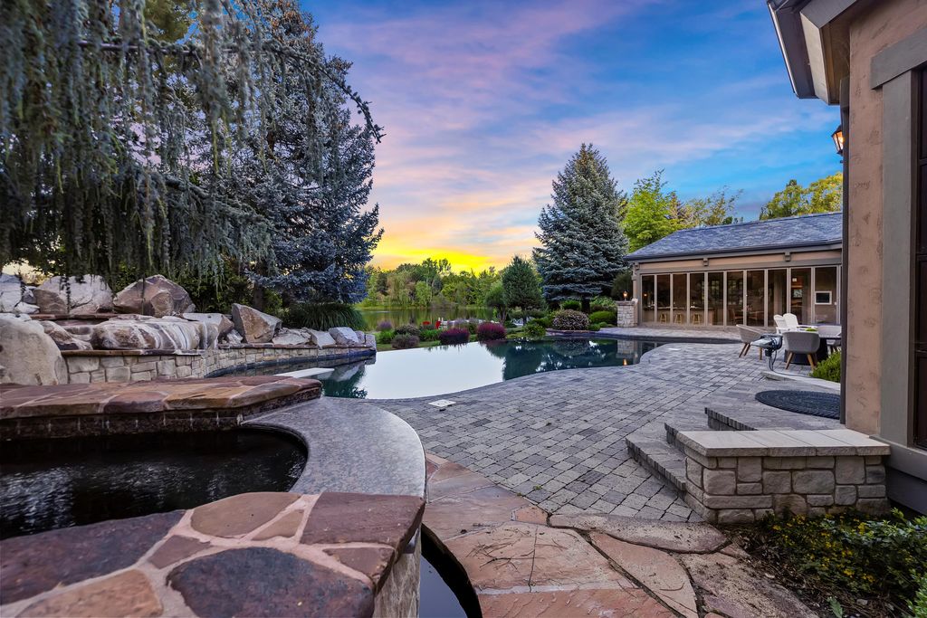 Idyllic Waterfront Retreat Stunning Views of Lake and Mountains in Idaho Offered at 4.125 Million 57