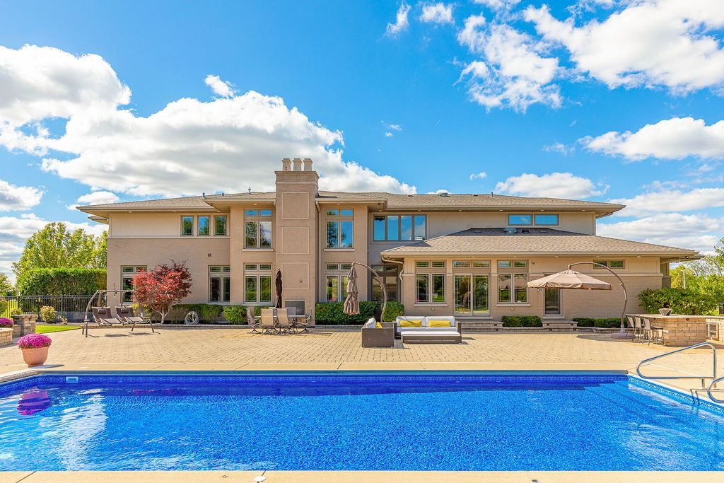 Illinois Haven Luxurious Private Estate with Transitional and Modern Flair Offered at 2.5 Million 19