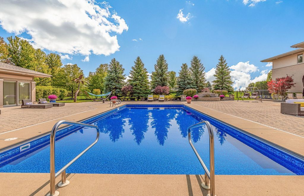 Illinois Haven Luxurious Private Estate with Transitional and Modern Flair Offered at 2.5 Million 21