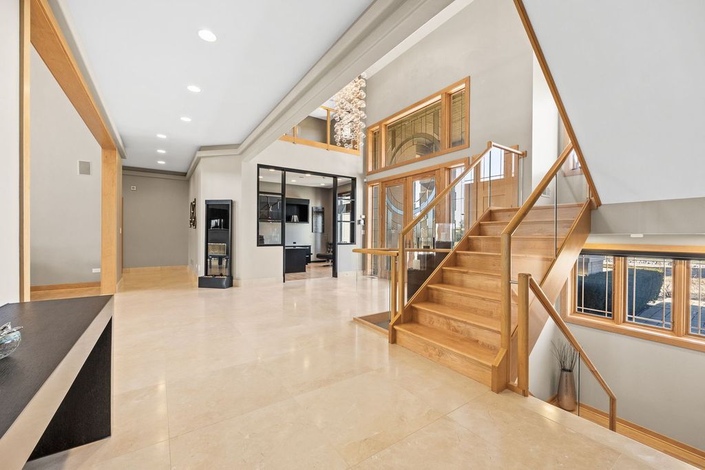 Illinois Haven Luxurious Private Estate with Transitional and Modern Flair Offered at 2.5 Million 27