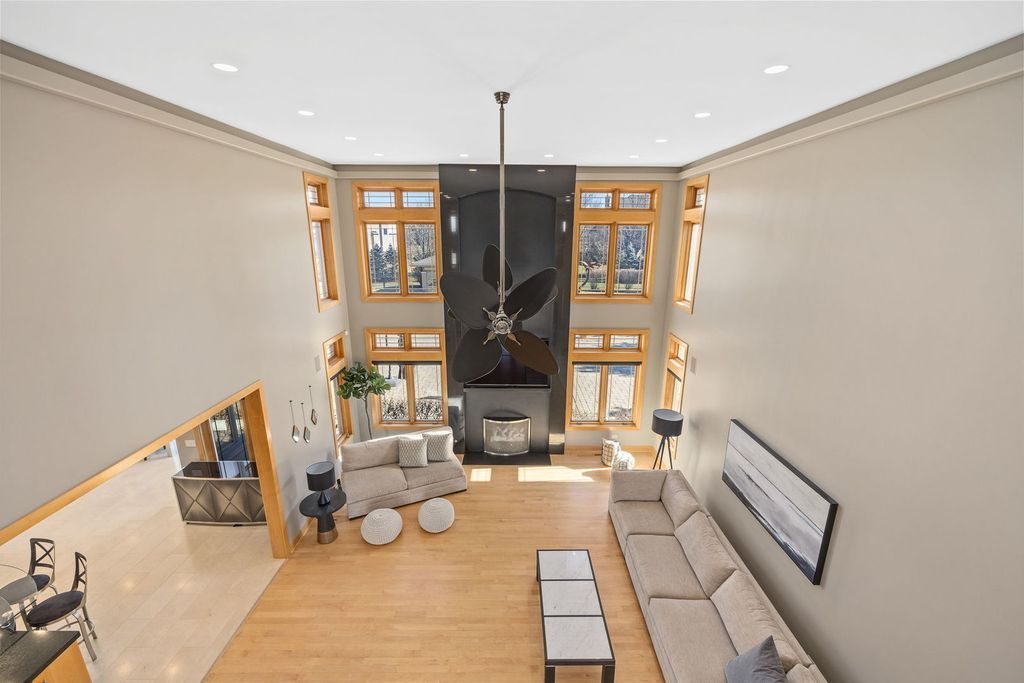 Illinois Haven Luxurious Private Estate with Transitional and Modern Flair Offered at 2.5 Million 36