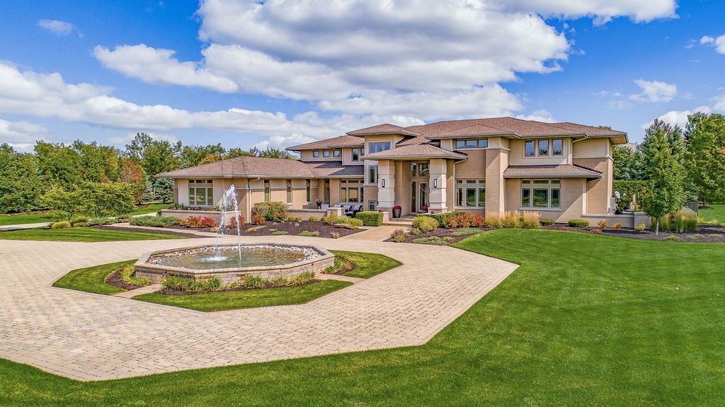 Illinois Haven Luxurious Private Estate with Transitional and Modern Flair Offered at 2.5 Million 5
