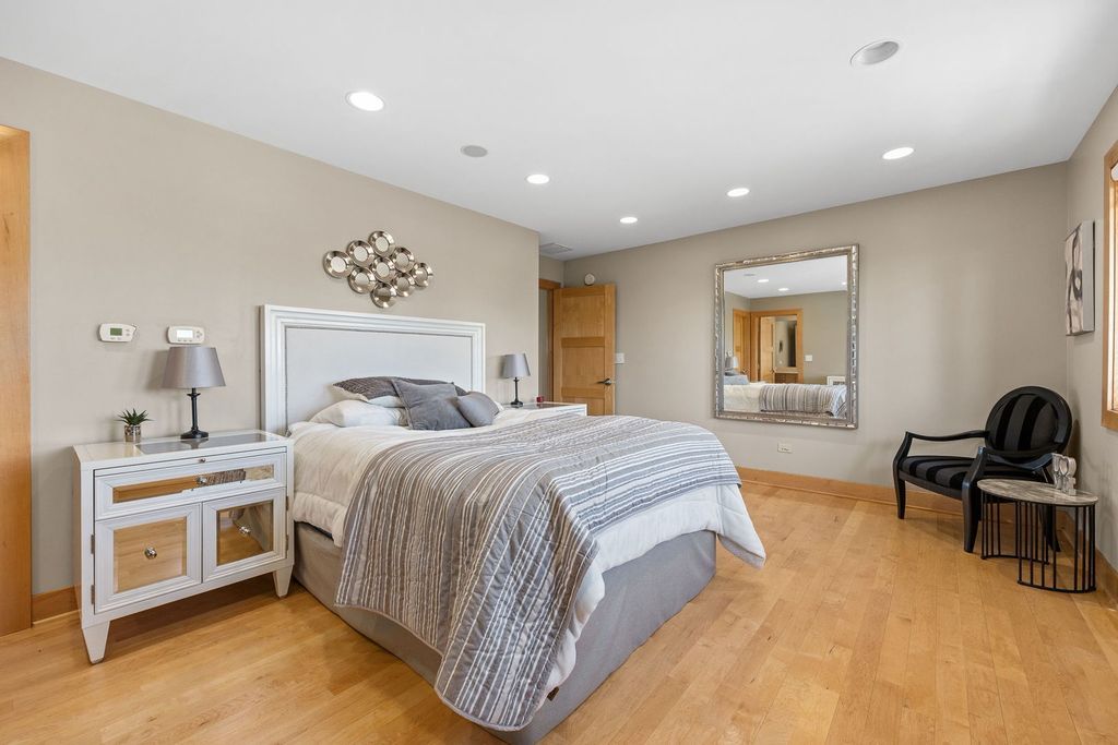 Illinois Haven Luxurious Private Estate with Transitional and Modern Flair Offered at 2.5 Million 58