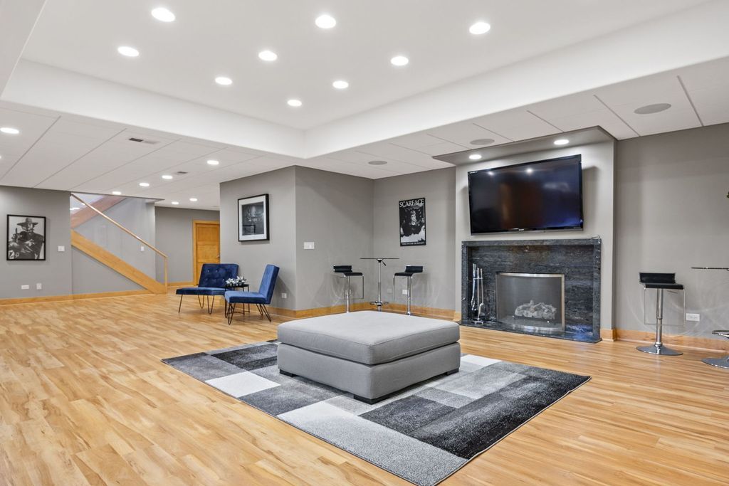 Illinois Haven Luxurious Private Estate with Transitional and Modern Flair Offered at 2.5 Million 65