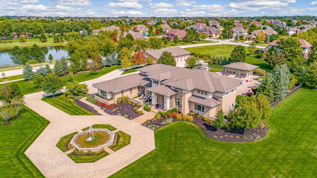 Illinois Haven Luxurious Private Estate with Transitional and Modern Flair Offered at 2.5 Million 8