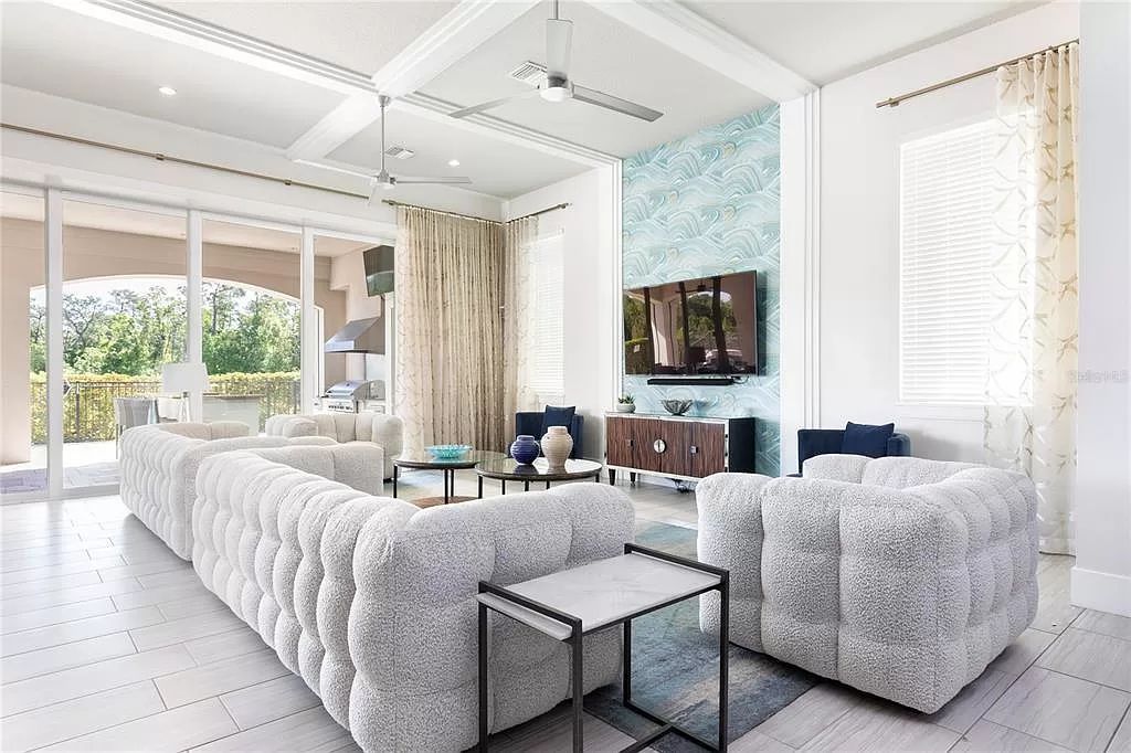 Welcome to Kempa Park, a luxurious 12-bedroom, 16-bathroom vacation retreat situated on the 6th hole of the Jack Nicklaus-designed golf course at Reunion Resort and Club.