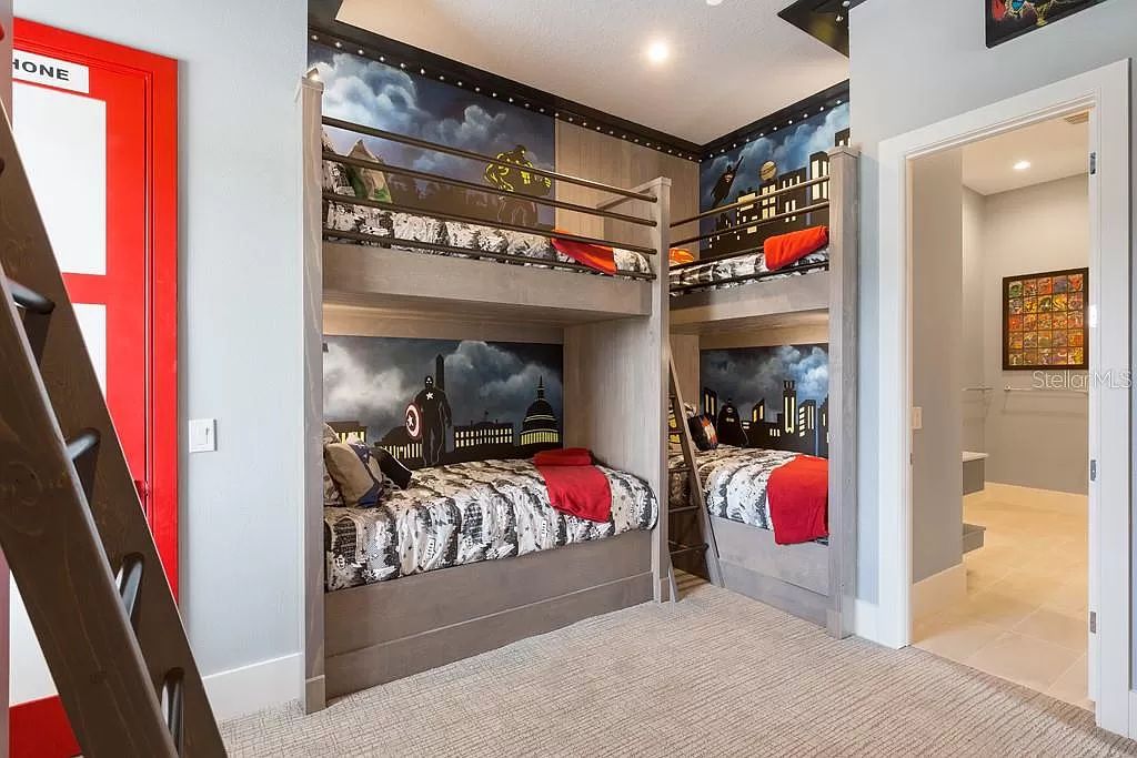 Welcome to Kempa Park, a luxurious 12-bedroom, 16-bathroom vacation retreat situated on the 6th hole of the Jack Nicklaus-designed golf course at Reunion Resort and Club.