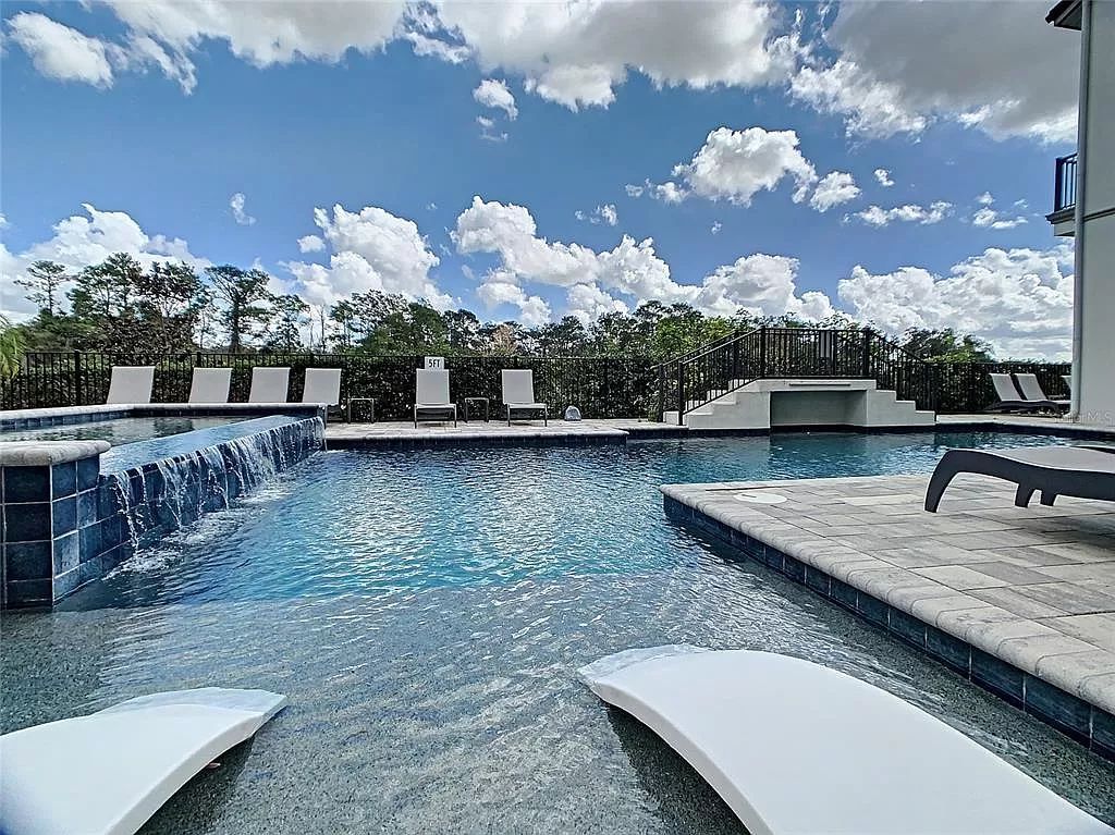 Welcome to Kempa Park, a luxurious 12-bedroom, 16-bathroom vacation retreat situated on the 6th hole of the Jack Nicklaus-designed golf course at Reunion Resort and Club.