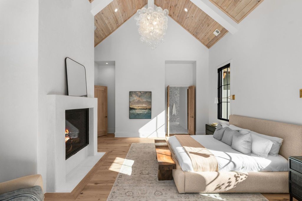 Luxurious Masterpiece Custom Home by Landon Development in Tennessee Offered at 9995000 25