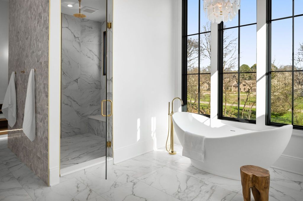 Luxurious Masterpiece Custom Home by Landon Development in Tennessee Offered at 9995000 26