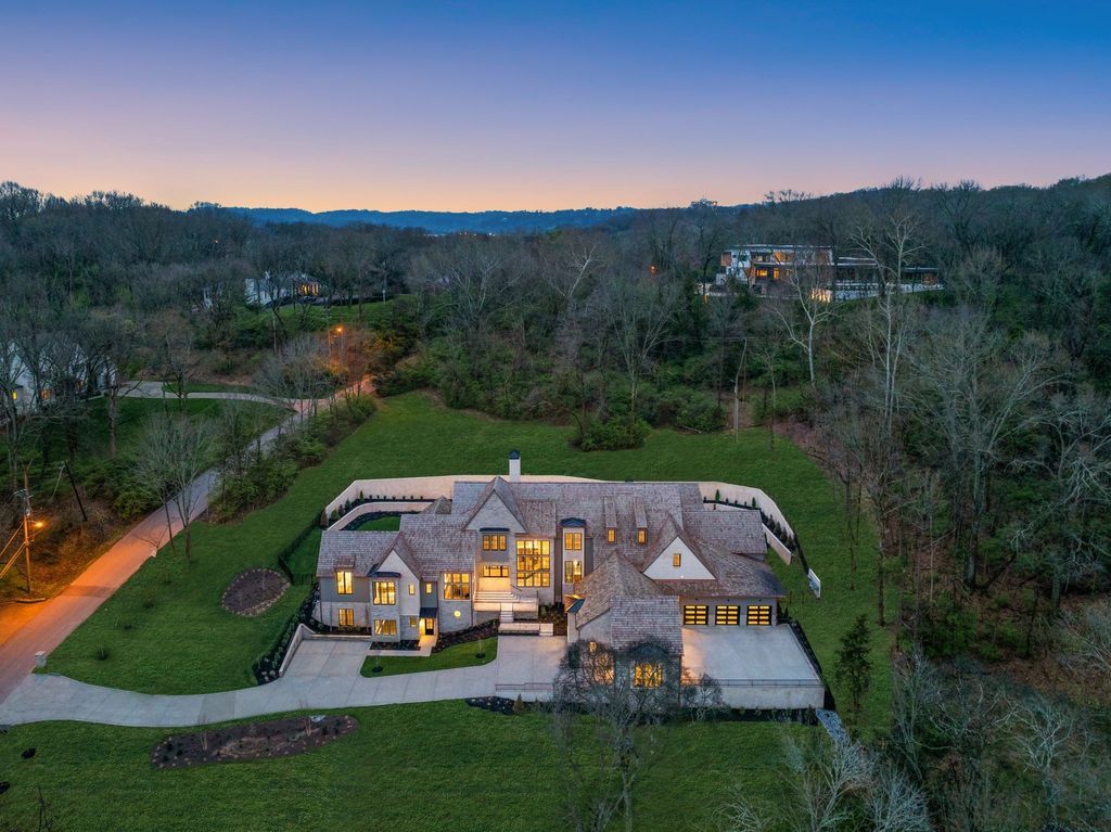 Luxurious Masterpiece Custom Home by Landon Development in Tennessee Offered at 9995000 56