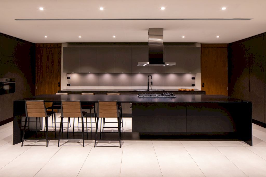 MS House with Meticulous Architectural Design by Sommet 22