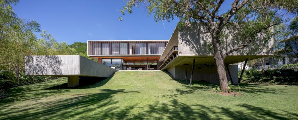 MS House with Meticulous Architectural Design by Sommet 4