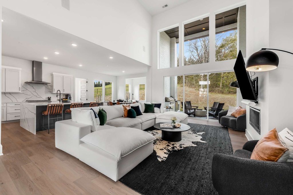 Modern Style Home for Sale in Lookaway Farms Tennessee Priced at 2.6 Million 6
