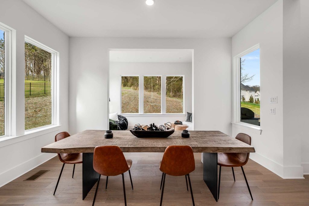 Modern Style Home for Sale in Lookaway Farms Tennessee Priced at 2.6 Million 7