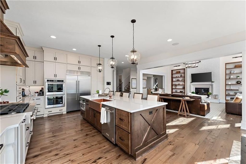 Newly Built Pennsylvania Home with Stunning Features and Ideal Location Offered at 2.7 Million 16