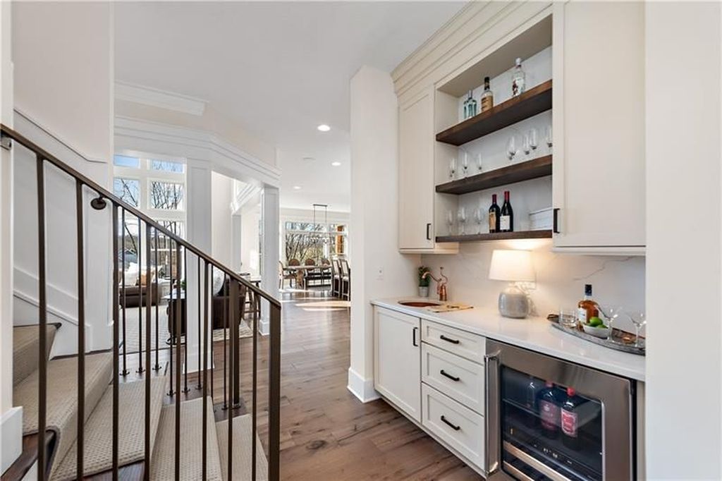Newly Built Pennsylvania Home with Stunning Features and Ideal Location Offered at 2.7 Million 20