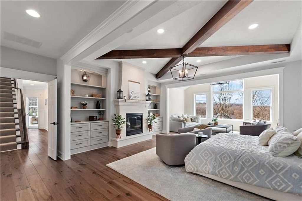 Newly Built Pennsylvania Home with Stunning Features and Ideal Location Offered at 2.7 Million 30