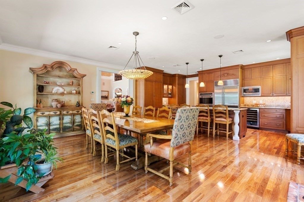 Roman inspired Villa in Westwood Massachusetts Offering the Finest Tastes of Italy for 3.985 Million 12