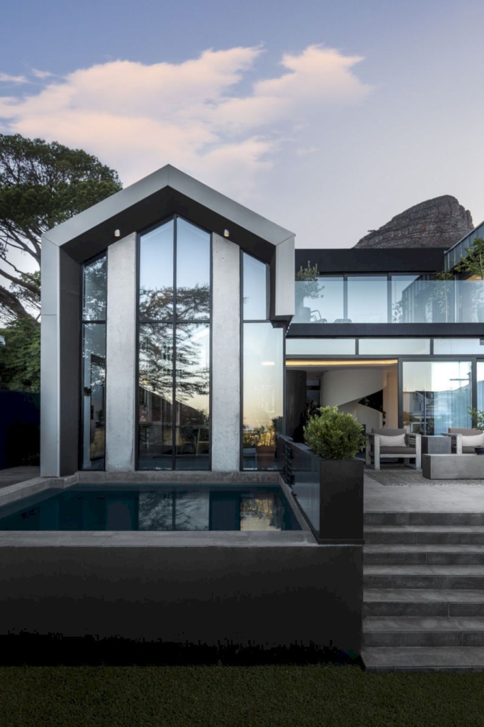 SM House traditional modern charm by GSQUARED Architects 6