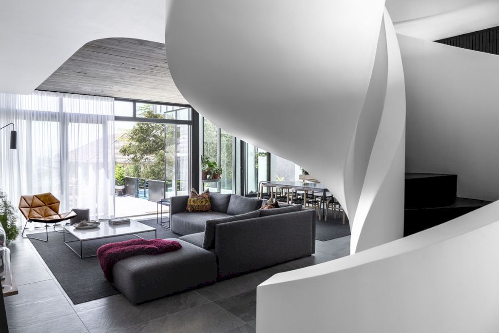 SM House, traditional, modern charm by GSQUARED Architects