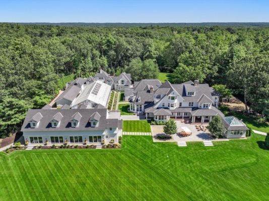 Serene Luxury: A Masterpiece Estate by Kistler & Knapp on 5.84 Acres in Massachusetts Offered at $18.25 Million