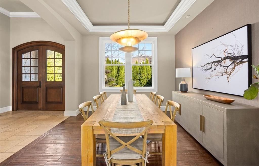 Serene Splendor Luxurious Lake Oswego Retreat Offered at 2.6 Million 11