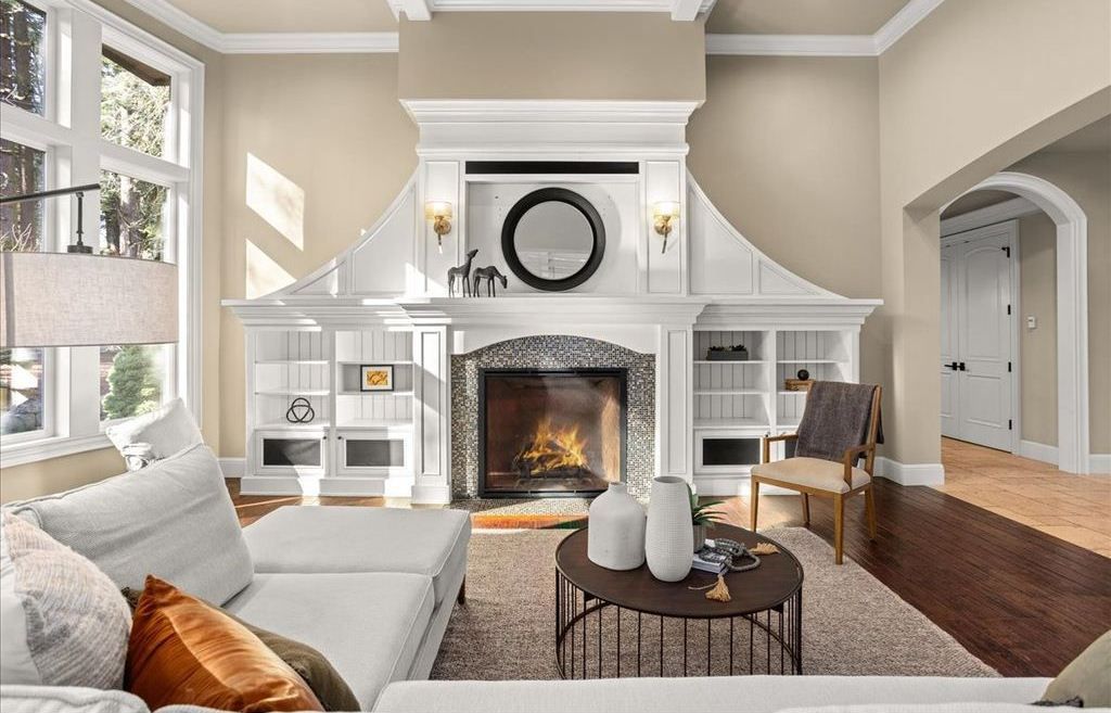 Serene Splendor Luxurious Lake Oswego Retreat Offered at 2.6 Million 14
