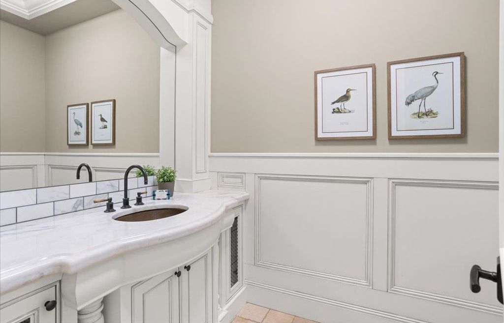 Serene Splendor Luxurious Lake Oswego Retreat Offered at 2.6 Million 20