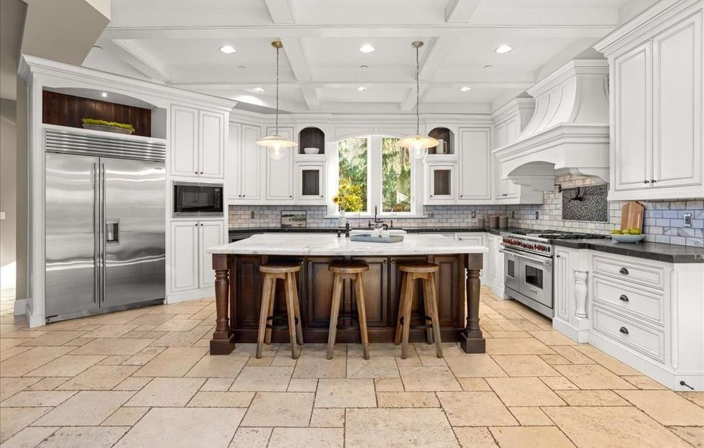 Serene Splendor Luxurious Lake Oswego Retreat Offered at 2.6 Million 3