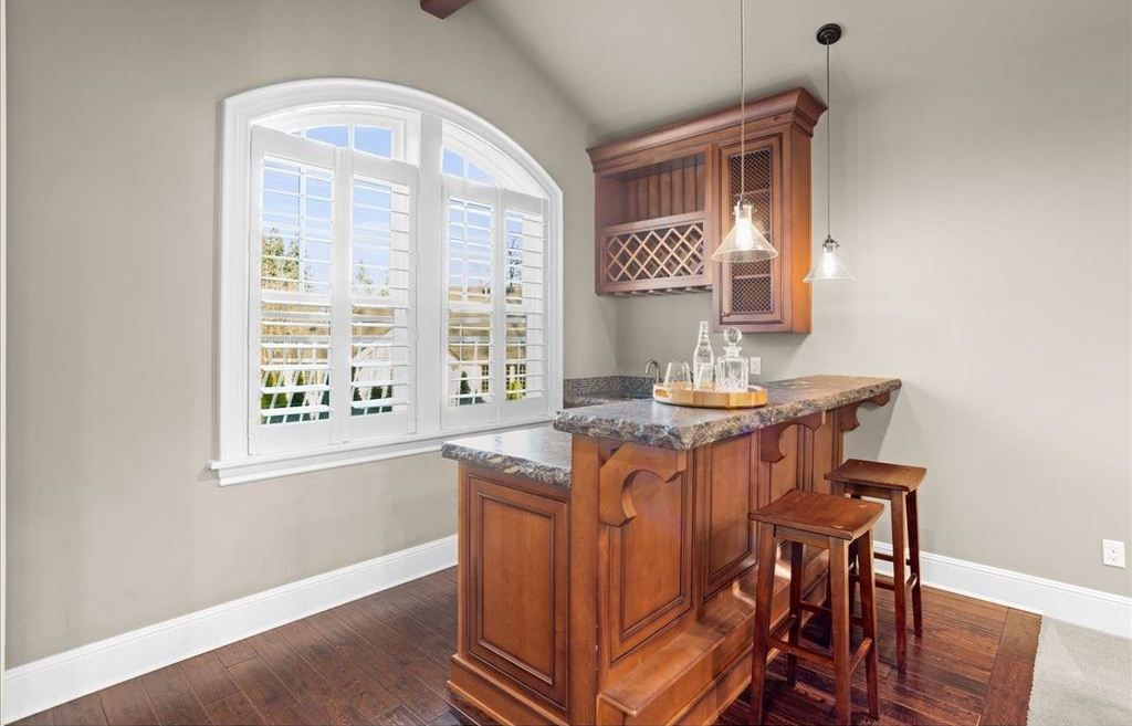 Serene Splendor Luxurious Lake Oswego Retreat Offered at 2.6 Million 31