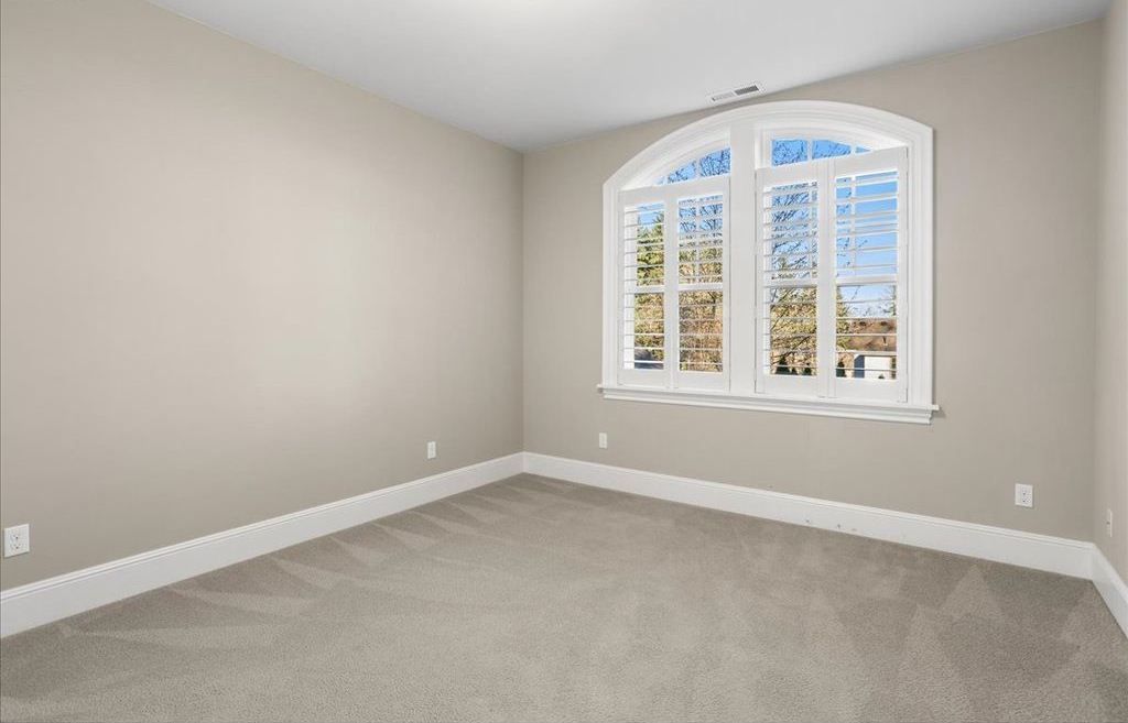 Serene Splendor Luxurious Lake Oswego Retreat Offered at 2.6 Million 36