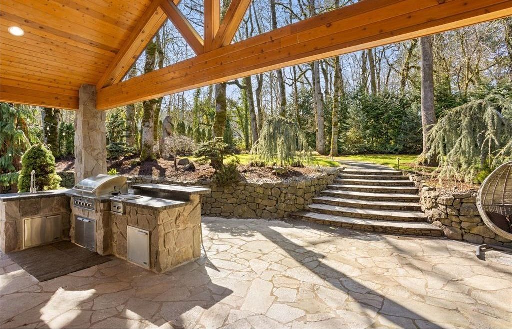 Serene Splendor Luxurious Lake Oswego Retreat Offered at 2.6 Million 41