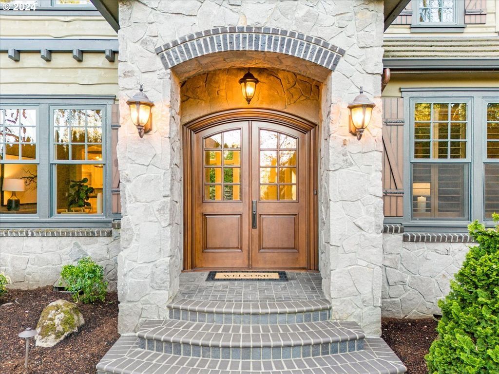 Serene Splendor Luxurious Lake Oswego Retreat Offered at 2.6 Million 8