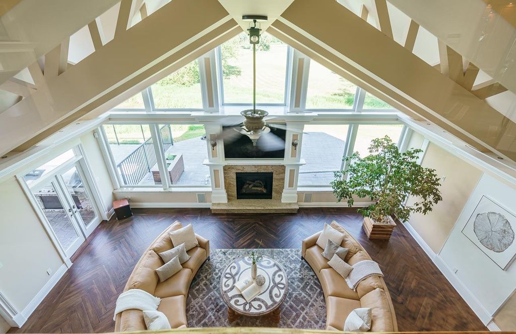 Stunning Home Exceptional Attention to Detail High End Finishes Listed at C8.85 Million in Canada 10