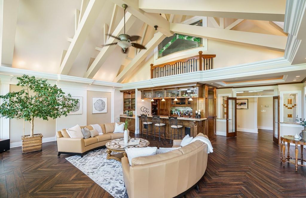 Stunning Home Exceptional Attention to Detail High End Finishes Listed at C8.85 Million in Canada 11