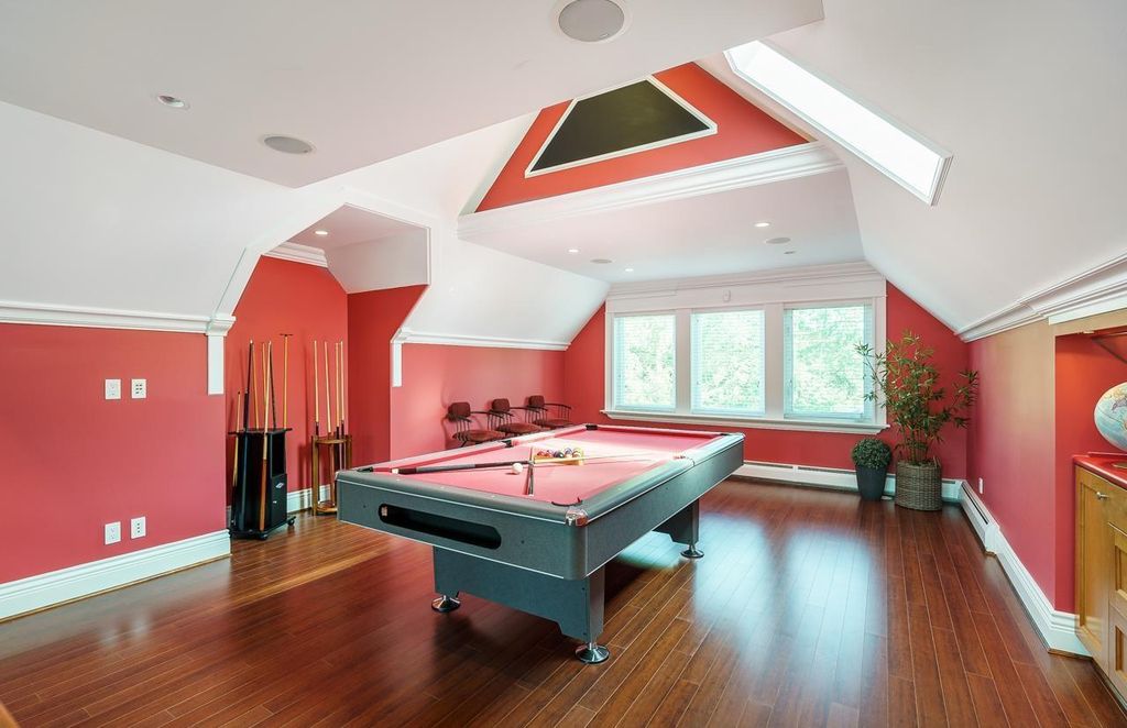 Stunning Home Exceptional Attention to Detail High End Finishes Listed at C8.85 Million in Canada 28