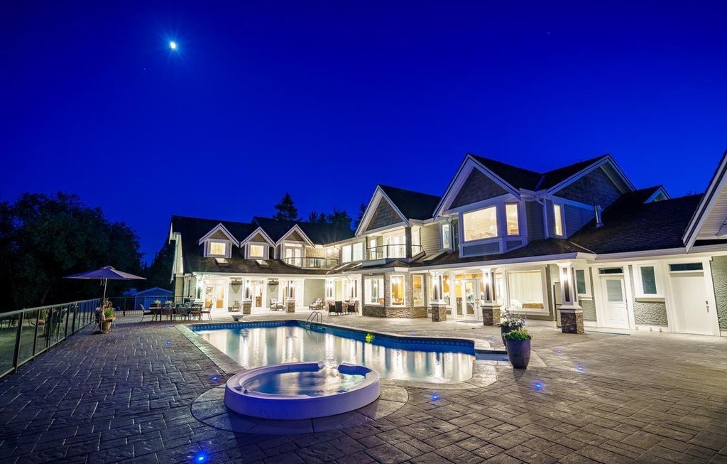Stunning Home Exceptional Attention to Detail High End Finishes Listed at C8.85 Million in Canada 40