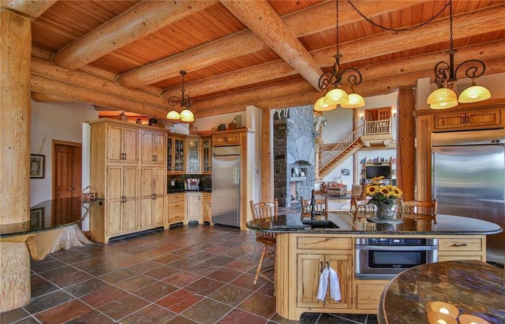 Timeless Elegance Pennsylvanias Enchanting Log Retreat Offered at 5999900 20