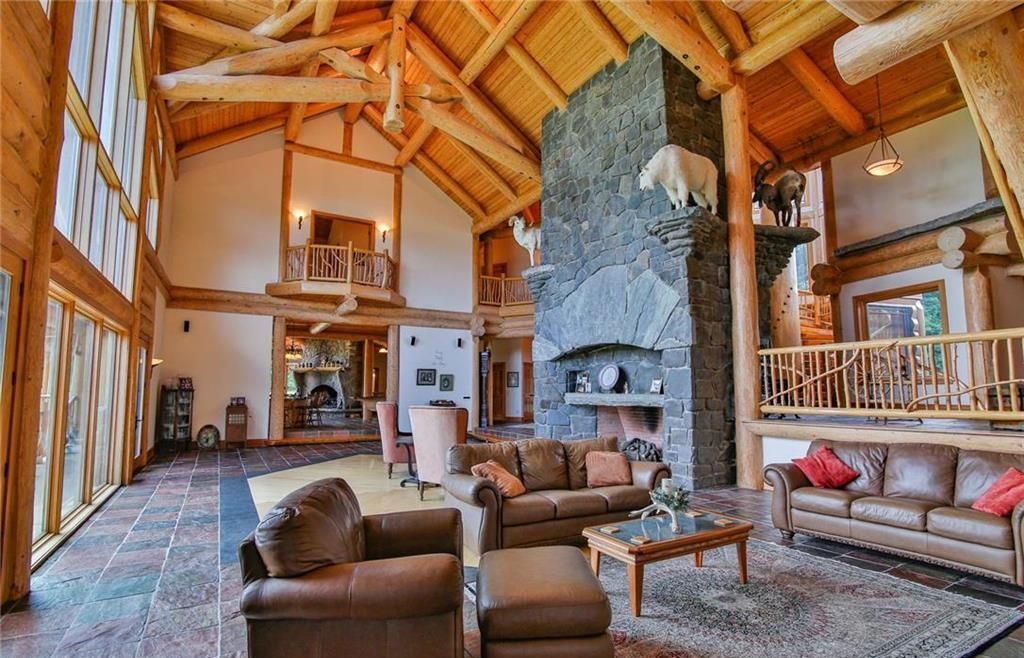Timeless Elegance Pennsylvanias Enchanting Log Retreat Offered at 5999900 22