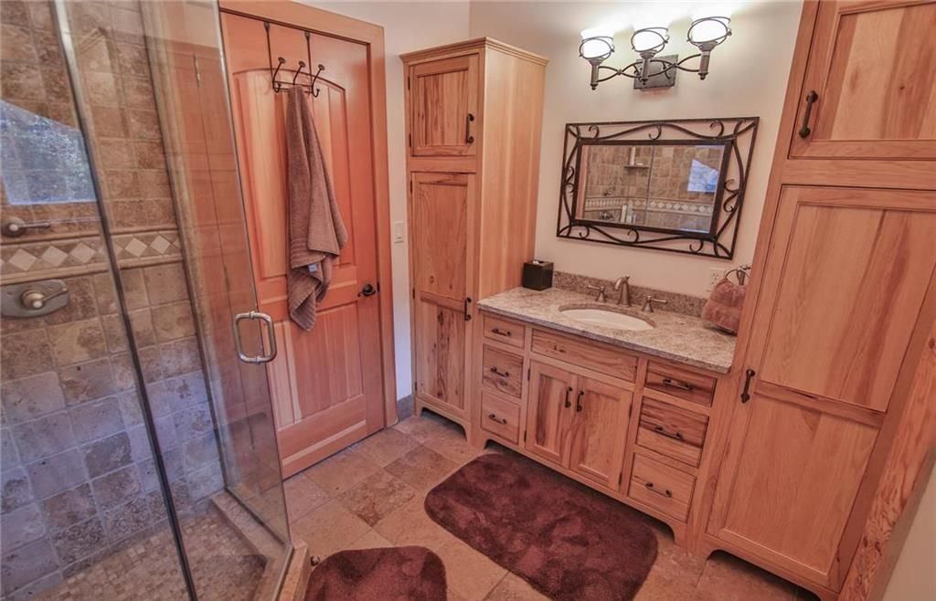 Timeless Elegance Pennsylvanias Enchanting Log Retreat Offered at 5999900 29