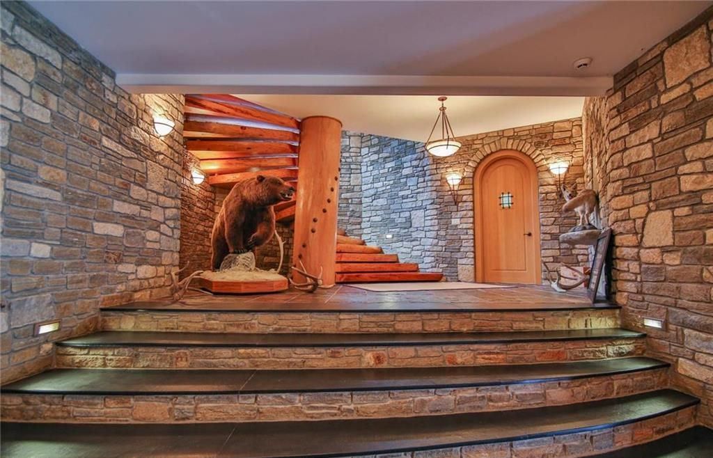 Timeless Elegance Pennsylvanias Enchanting Log Retreat Offered at 5999900 41