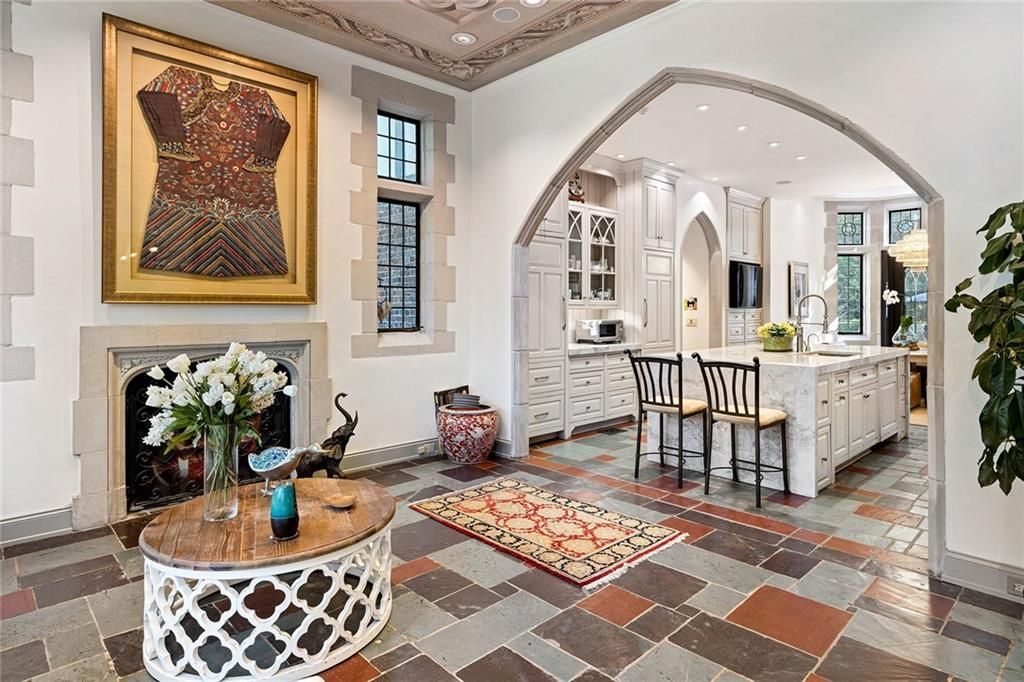 Timeless Grandeur Historic Tuxedo Park Estate in Atlanta Hits the Market at 10.5 Million 17