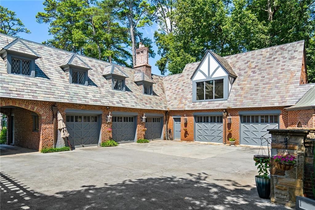 Timeless Grandeur Historic Tuxedo Park Estate in Atlanta Hits the Market at 10.5 Million 30