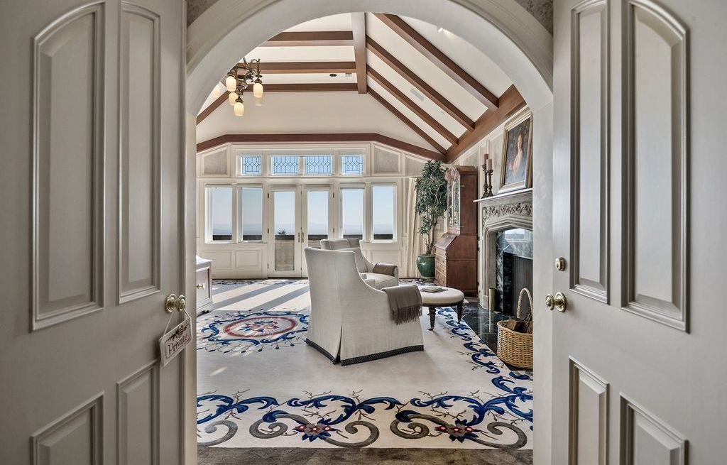 Timeless Tudor Majesty Oregons English Oaks Estate Hits Market for 15 Million 26