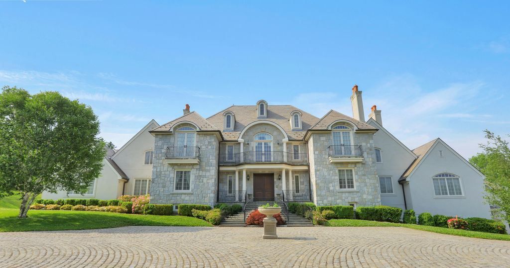 Unparalleled Luxury Grand Estate Living in Round Hill Greenwich Offered at 8499000 4